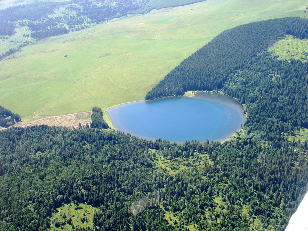 Hotel Vvf Correze Pays D'Eygurande Zewnętrze zdjęcie